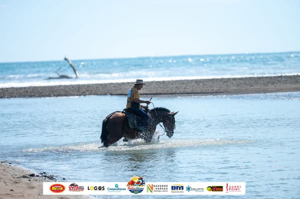 Tours a Caballo Rosario