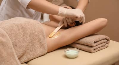 Waxing Armpits