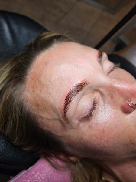 Laminación de cejas/ Brow Lamination 