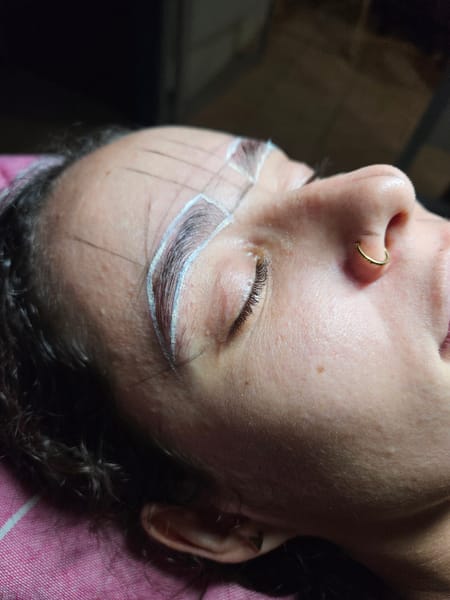 Threading / Depilación hindú 