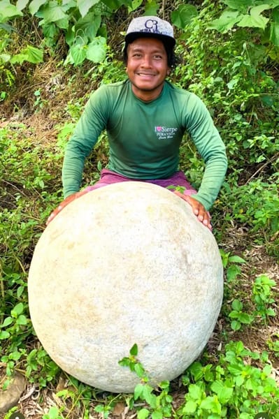 Tour de Sitios Arqueológicos y Esferas de Piedra