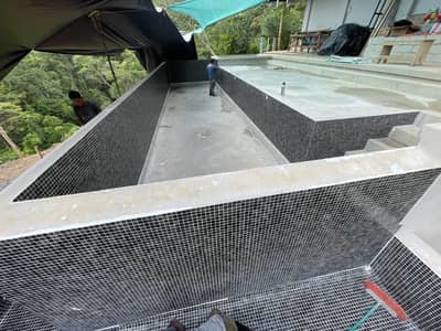 Construccion de Piscinas y Jacuzzis